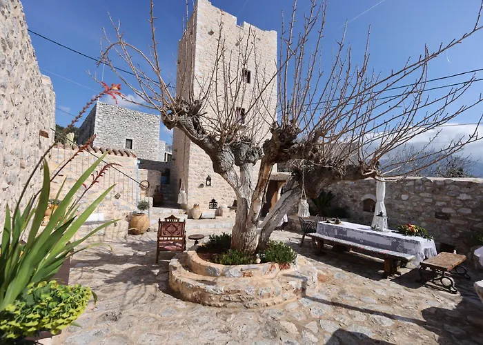 Lithos Traditional Tower