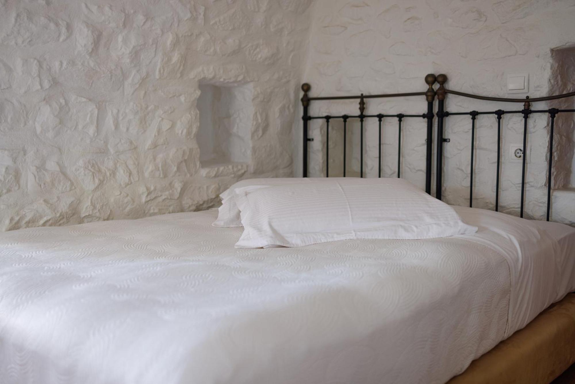 Lithos Traditional Tower Apartment Areopoli