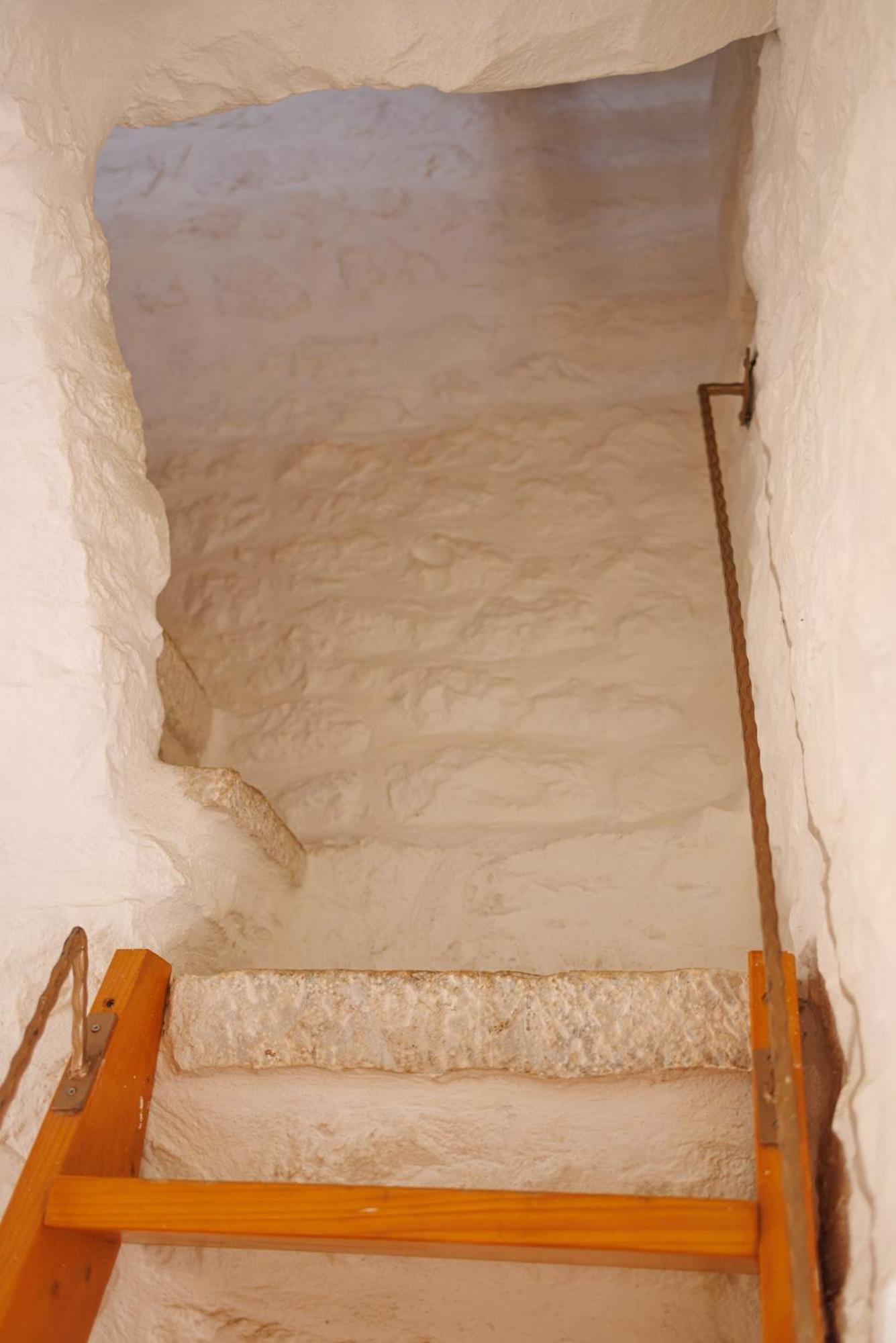 Lithos Traditional Tower Areopoli